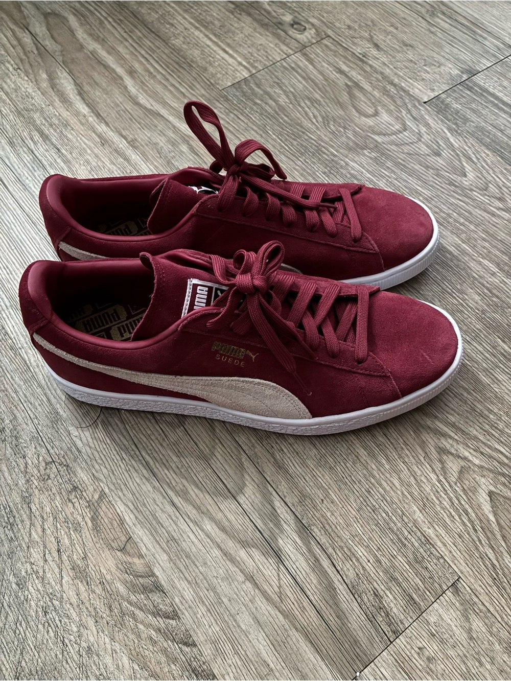 Puma Men's Suede Low-Top Sneakers in Burgundy and Cream